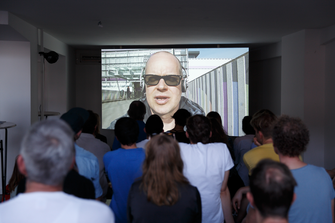 Screening 'Commission', Z-files, Zuidplein, 2010. Foto: Aad Hoogendoorn