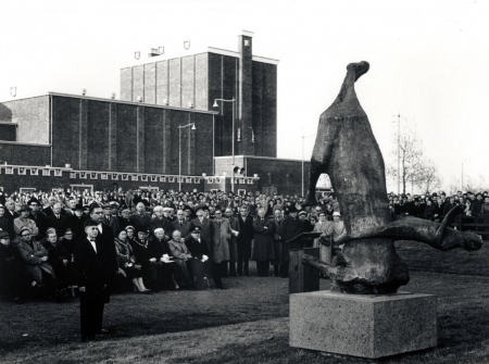 Onthulling Il Grande Miracolo in 1958